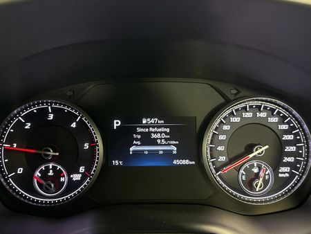 2022-Hyundai-Santa-Fe-R22-Executive-Auto-7-seat_2