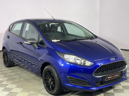 2017-Ford-Fiesta-10-EcoBoost-Trend-5-dr_15
