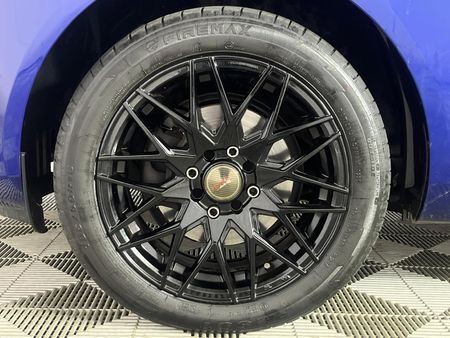 2017-Ford-Fiesta-10-EcoBoost-Trend-5-dr_4