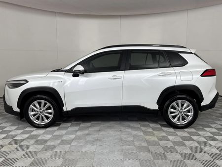 2022-Toyota-Corolla-Cross-18-XS-Hybrid_19