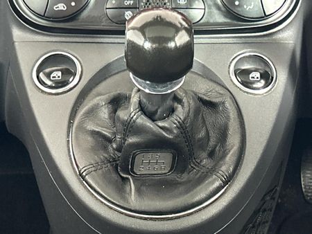 2017-Fiat-500-900T-Twinair-Lounge_9