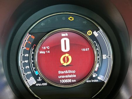 2017-Fiat-500-900T-Twinair-Lounge_2