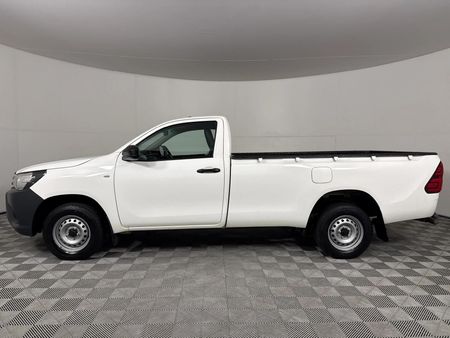 2018-Toyota-Hilux-24-GD-6-Raised-Body-SRX-Single-Cab_16
