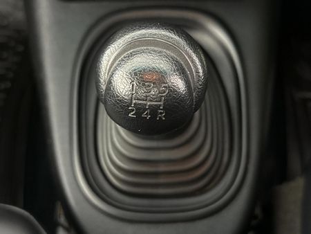 2018-Toyota-Hilux-24-GD-6-Raised-Body-SRX-Single-Cab_8