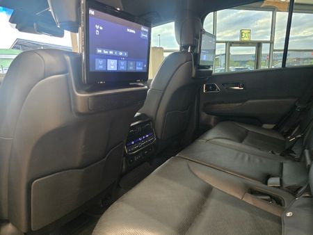 2024-Toyota-Land-Cruiser-300-V6-33-D-ZX_13