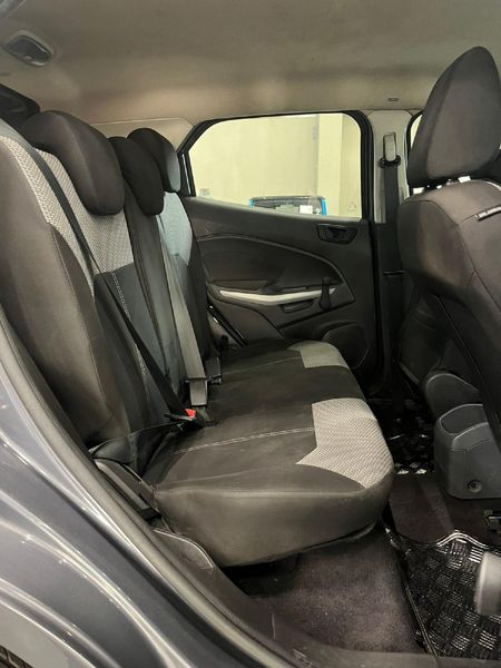 2015-Ford-EcoSport-15-TiVCT-Ambiente_11