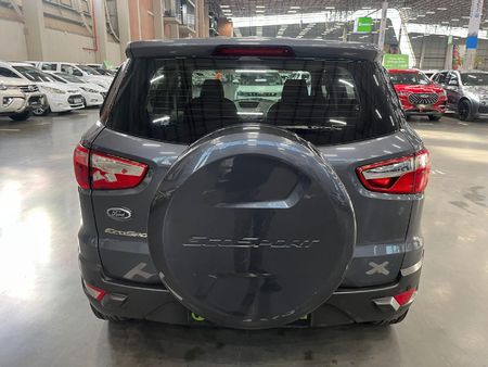 2015-Ford-EcoSport-15-TiVCT-Ambiente_3