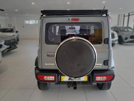 2022-Suzuki-Jimny-15-GLX-Auto_5