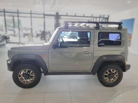 2022-Suzuki-Jimny-15-GLX-Auto_7