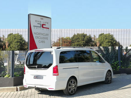 2018-Mercedes-Benz-V-Class-V-250-Bluetec-Avantgarde-Auto_2
