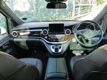 2018-Mercedes-Benz-V-Class-V-250-Bluetec-Avantgarde-Auto_8