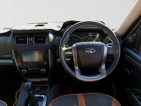 2021-Mahindra-Pik-Up-22-mHawk-S11-Dusk-4x4-Auto-Double-Cab_15