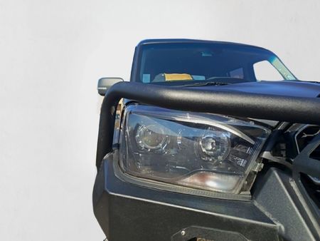 2021-Mahindra-Pik-Up-22-mHawk-S11-Dusk-4x4-Auto-Double-Cab_8