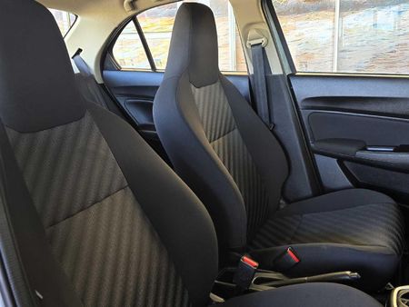 2024-Suzuki-Dzire-12-GA_14