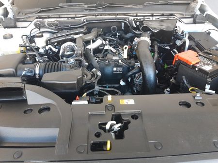 2025-Ford-Ranger-20D-XL-Double-Cab_12