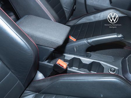 2026-Volkswagen-Polo-20-GTI-Auto-147kW_25