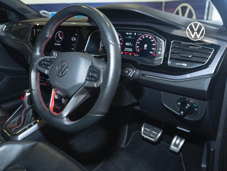 2026-Volkswagen-Polo-20-GTI-Auto-147kW_26