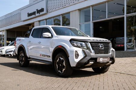 2022-Nissan-Navara-25-DDTi-LE-Plus-4X4-Auto-Double-Cab_10