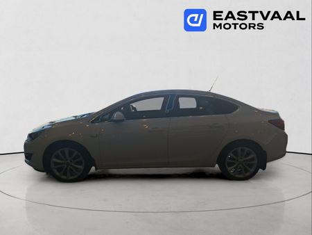 2014-Opel-Astra-16T-Cosmo_3