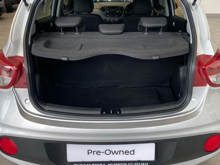 2018-Hyundai-Grand-i10-10-Motion-Auto_24
