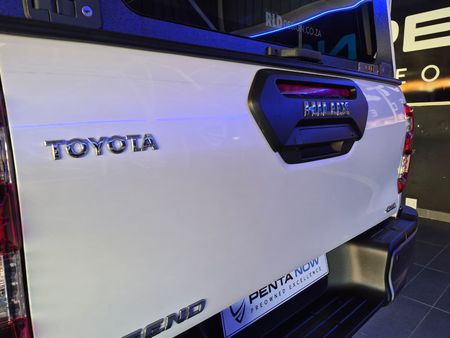 2023-Toyota-Hilux-28-GD-6-Raised-Body-Legend-4x4-Auto-Double-Cab_29