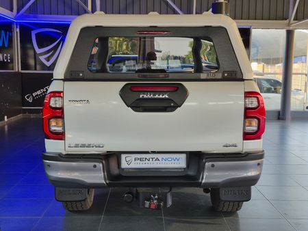 2023-Toyota-Hilux-28-GD-6-Raised-Body-Legend-4x4-Auto-Double-Cab_6