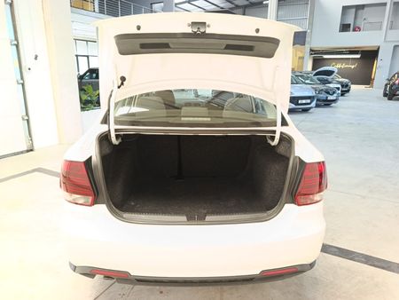 2020-Volkswagen-Polo-GP-14-Comfortline_21