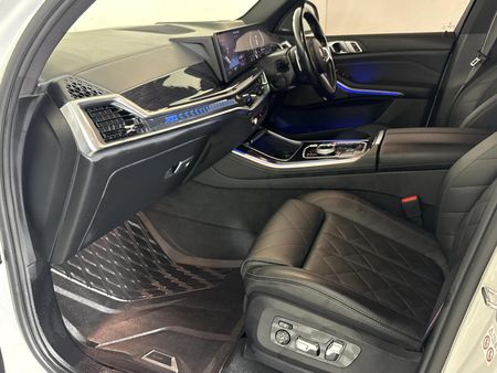 2023-BMW-X5-xDrive30d-M-Sport_8