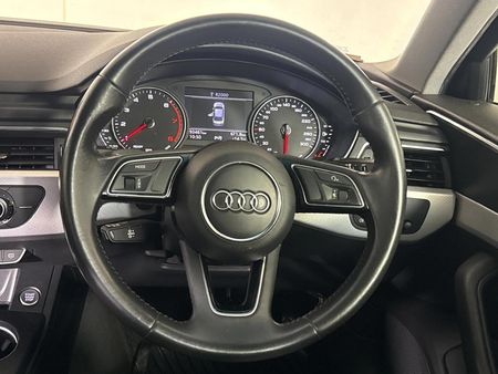 2018-Audi-A4-14-TFSI-Sport-Auto_11