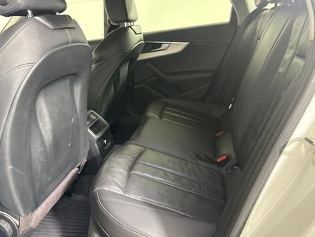 2018-Audi-A4-14-TFSI-Sport-Auto_3