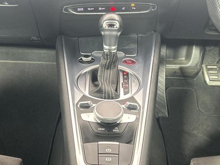 2020-Audi-TT-S-Coupe-quattro-Auto-228kW_9