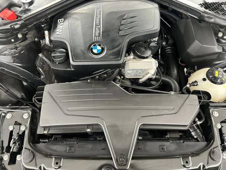 2014-BMW-3-Series-328i-M-Sport-Auto_13
