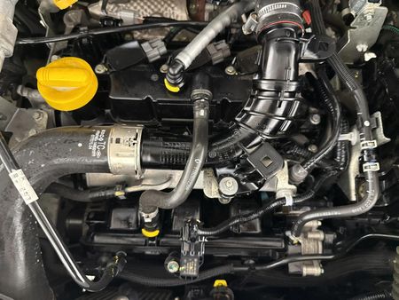 2023-Nissan-Magnite-10T-Acenta-Plus-Auto_13