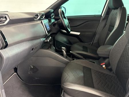 2023-Nissan-Magnite-10T-Acenta-Plus-Auto_8