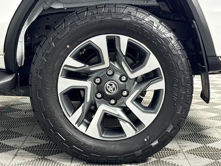 2024-Toyota-Fortuner-28-GD-6-RB-Auto_6