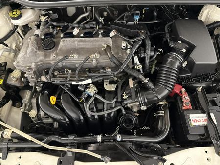 2021-Toyota-Corolla-Quest-18-Auto_10