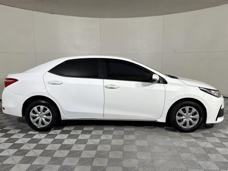 2021-Toyota-Corolla-Quest-18-Auto_13