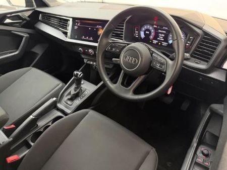 2025-Audi-A1-Sportback-30-TFSI-Advanced-S-Tronic_8