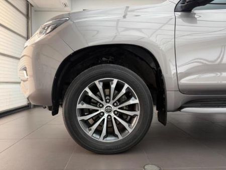 2023-Toyota-Land-Cruiser-Prado-28-GD-VX-Auto_2