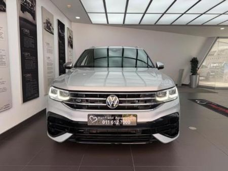 2023-Volkswagen-Tiguan-R-20-TSI-4M-Auto-235kw_1