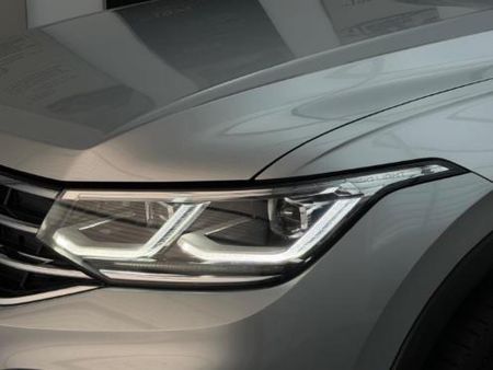 2023-Volkswagen-Tiguan-R-20-TSI-4M-Auto-235kw_6