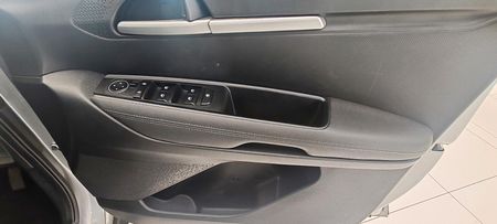 2023-Kia-Sonet-15-EX_10