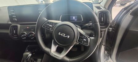 2023-Kia-Sonet-15-EX_11