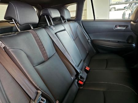 2026-Toyota-Corolla-Cross-18-XS_6