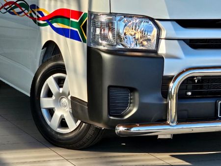 2026-Toyota-Quantum-25-D-4D-Sesfikile-16-seat_1