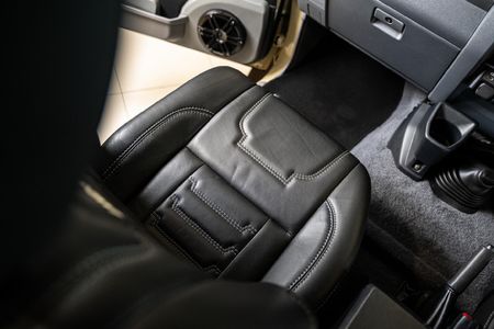 2025-Toyota-Land-Cruiser-79-45-D-Double-Cab_9