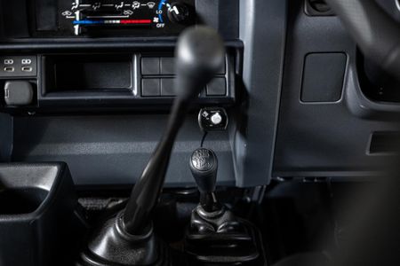 2025-Toyota-Land-Cruiser-79-45-D-Double-Cab_8