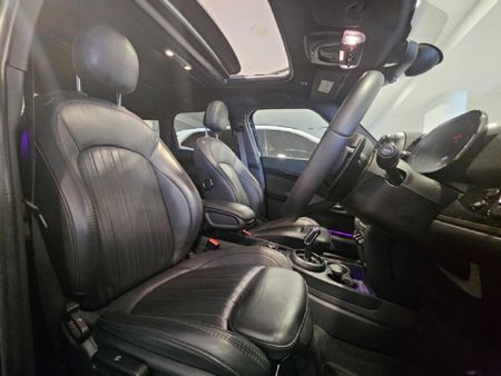 2023-MINI-Countryman-Cooper-JCW-All4-Auto_4