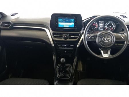 2024-Toyota-Urban-Cruiser-15-XS_20