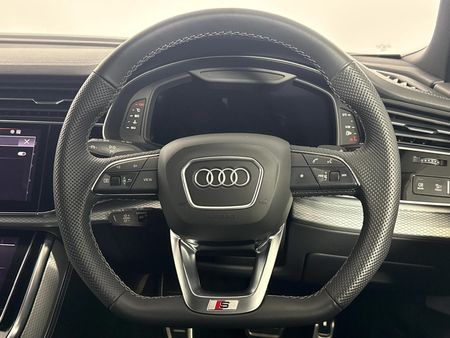 2025-Audi-SQ8-Quattro-Auto-373kw_12